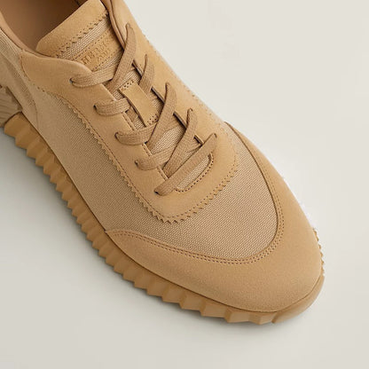 Bouncing sneaker