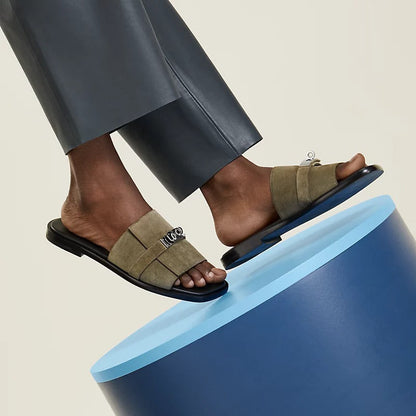 Gabriel sandal