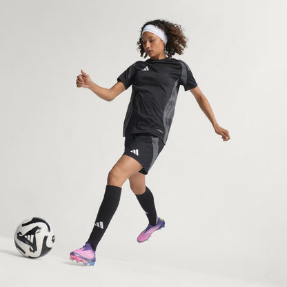 F50 Elite LY Laceless Firm Ground Boots