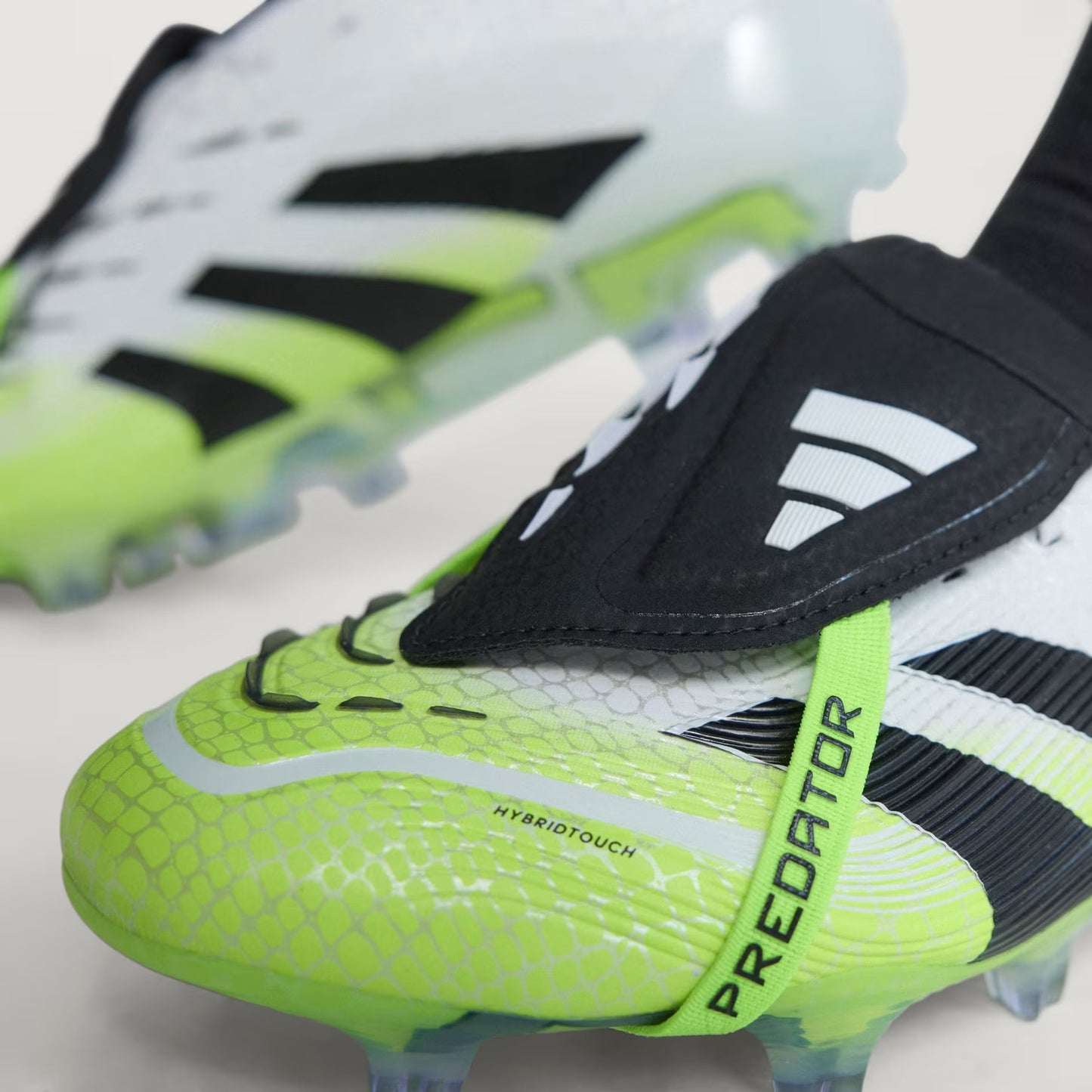 PREDATOR ELITE Fold-Over Tongue Firm Ground Football Boots Beckham Lemon