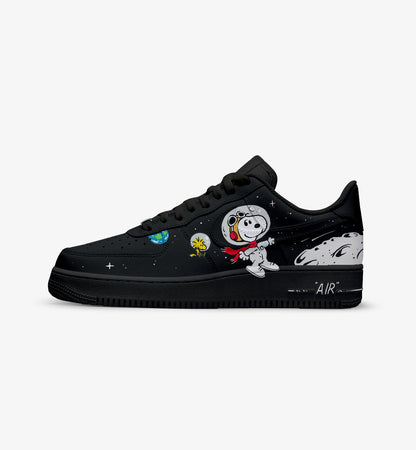 CUSTOM PAINT SNEAKERS SNOOPY WITH AIR FORCE UNOFFICIAL