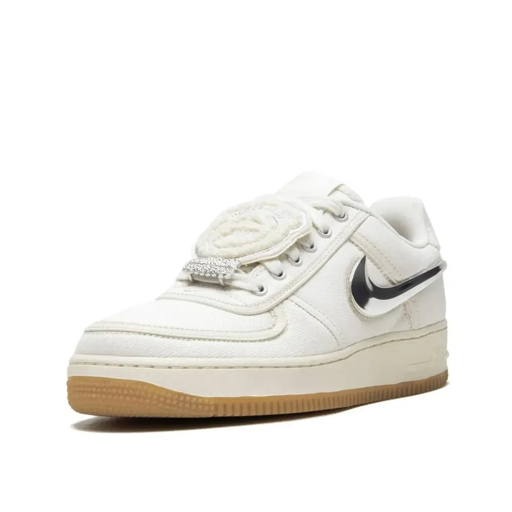Jordan x Travis Scott Jordan Low “Sail” Sneakers