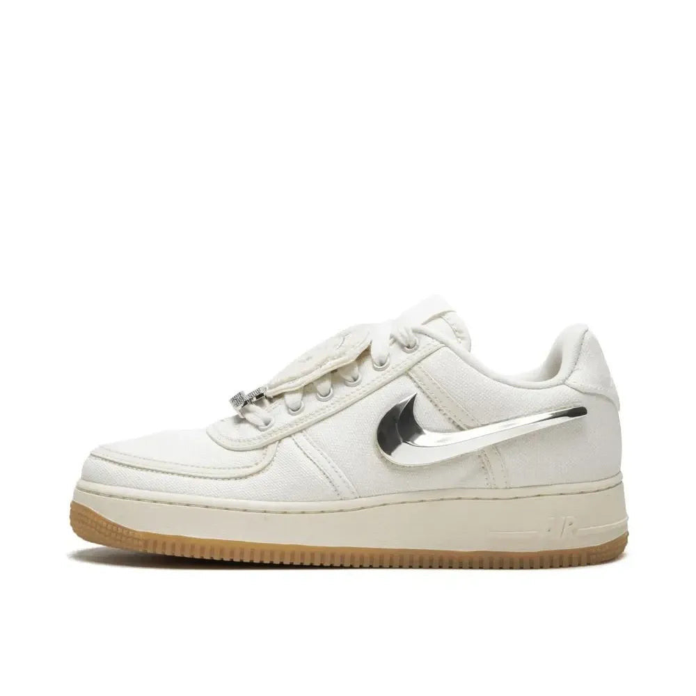 Jordan x Travis Scott Jordan Low “Sail” Sneakers