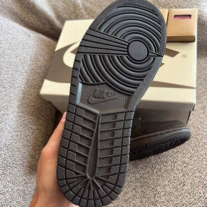 Travis Scott x Air Jordan 1 Low OG “Velvet Brown”