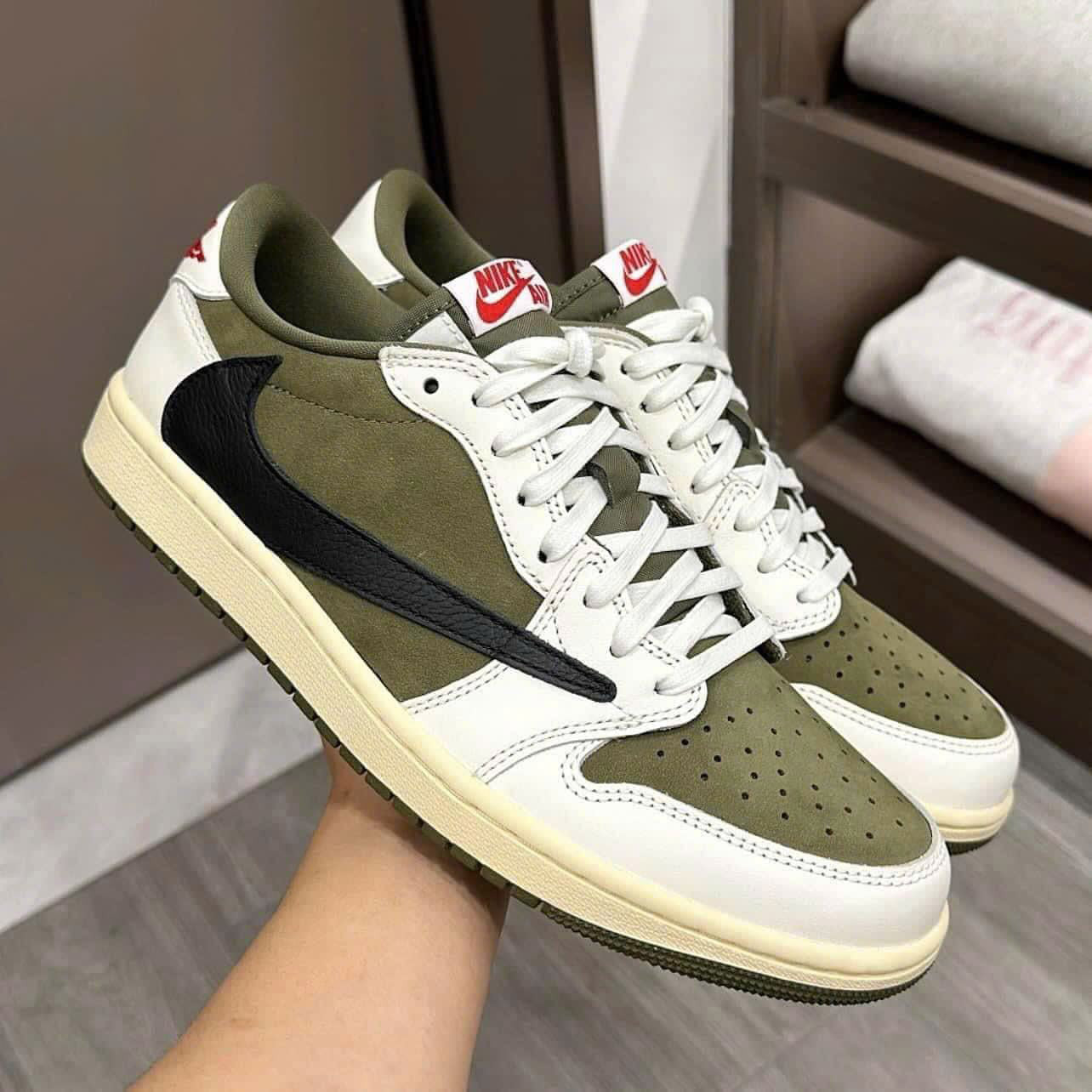Air Jordan x Travis Scott 1 Low OG “Medium Olive”