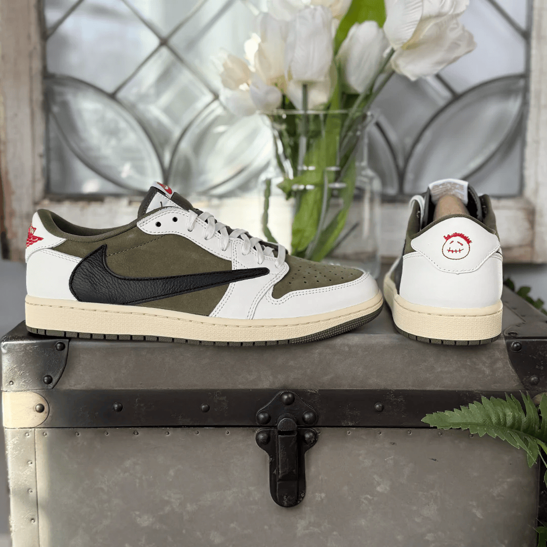 Air Jordan x Travis Scott 1 Low OG “Medium Olive”