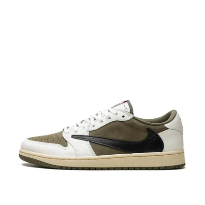 Jordan x Travis Scott Air Jordan 1 Low Golf sneakers