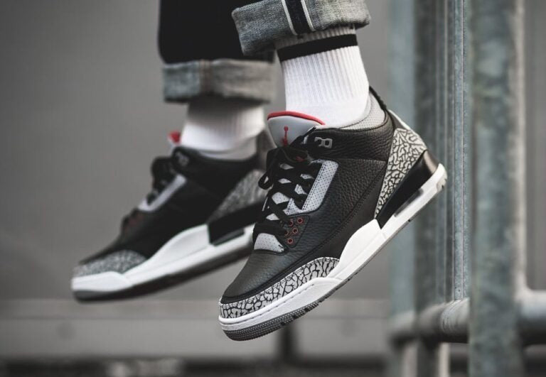 Jordan 1 Retro High OG “Black Toe Reimagined
