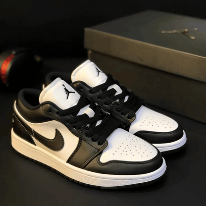 Air Jordan 1 Low ‘Panda 2023’