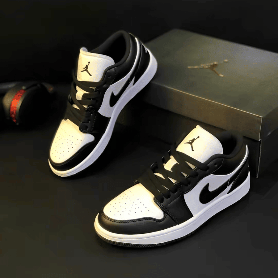 Air Jordan 1 Low ‘Panda 2023’