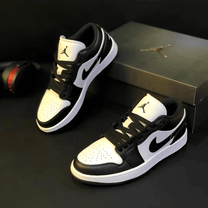 Air Jordan 1 Low ‘Panda 2023’