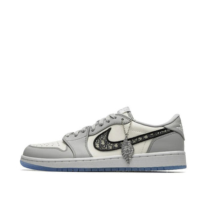 Air Jordan 1 Low x Dior Sneakers