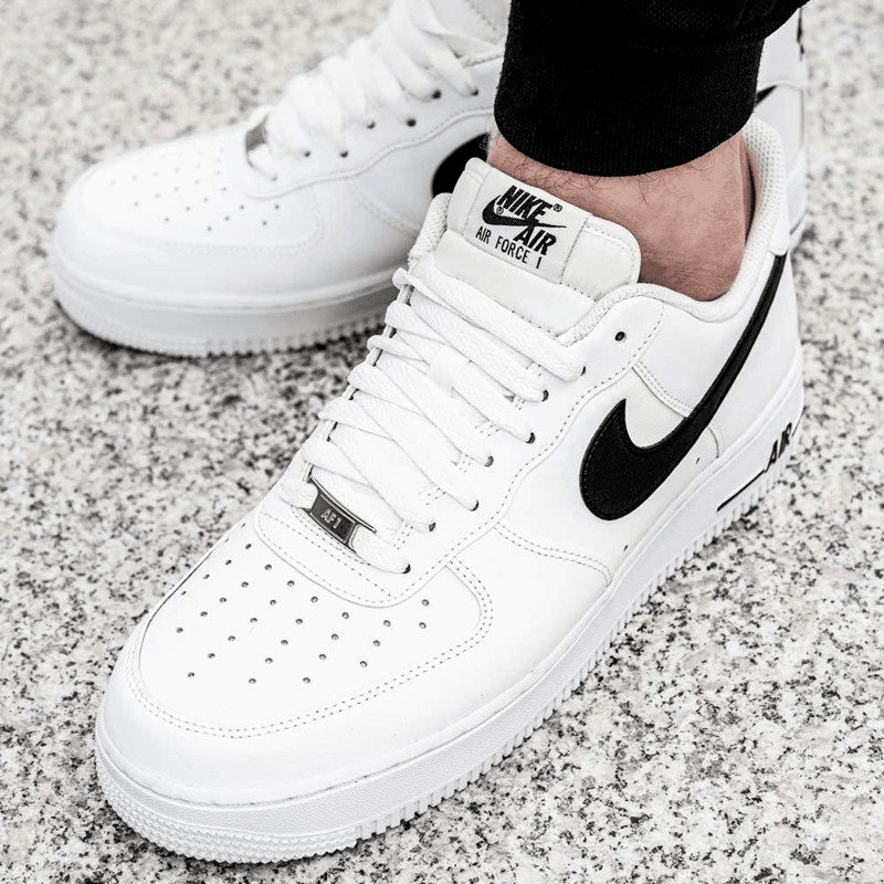 Nike Air Force 1 '07