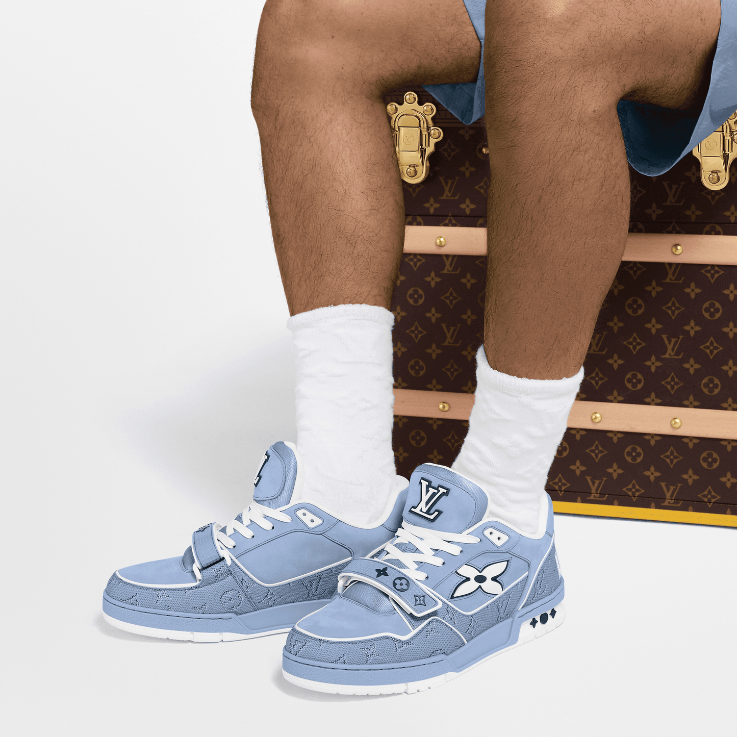 LV Trainer – Blue Monogram Flowers