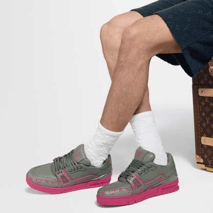 LV Trainer Sneaker Grey/Pink