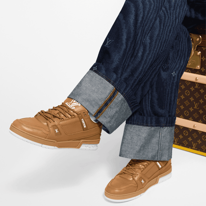 LV Trainer Sneaker 1AHTTF