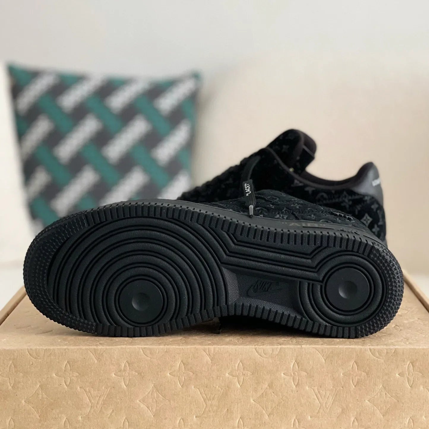 Louis Vuitton x Nike Air Force 1 ‘Virgil Abloh"