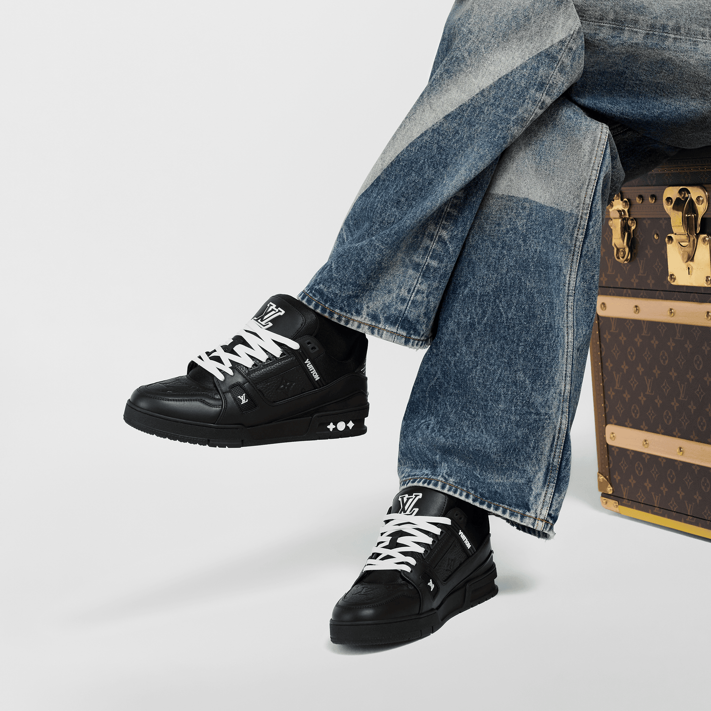 Louis Vuitton LV Trainer All Black